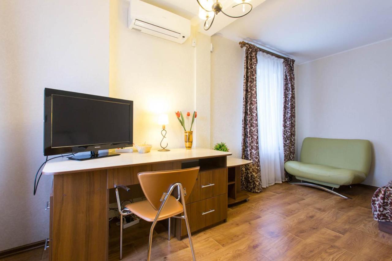 Excellent Studio Apartment In The Center - Kravtsova Lane 13B Kharkov Ngoại thất bức ảnh