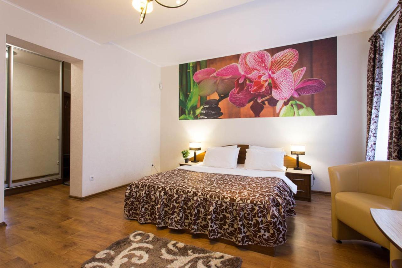 Excellent Studio Apartment In The Center - Kravtsova Lane 13B Kharkov Ngoại thất bức ảnh