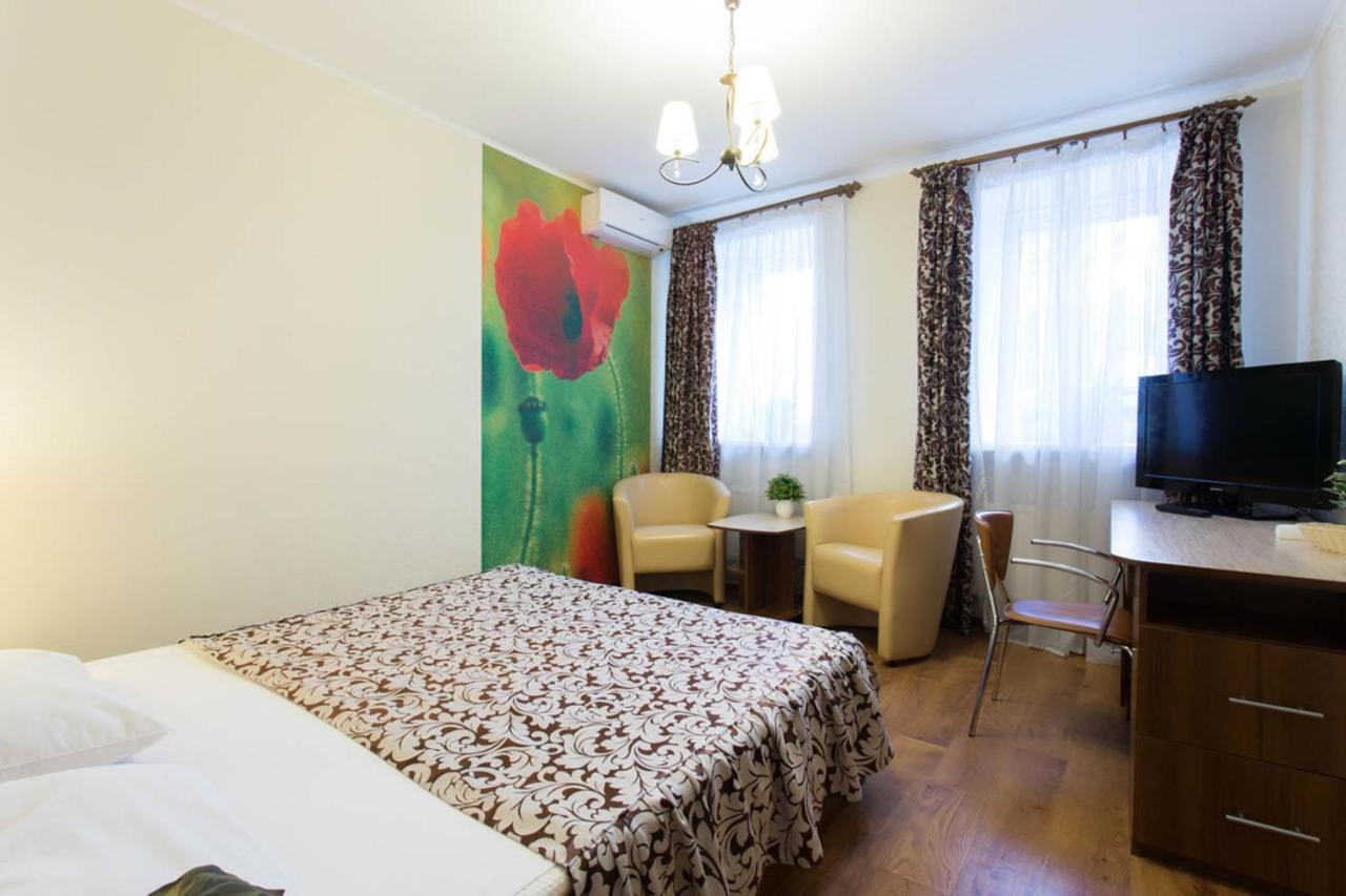 Excellent Studio Apartment In The Center - Kravtsova Lane 13B Kharkov Ngoại thất bức ảnh